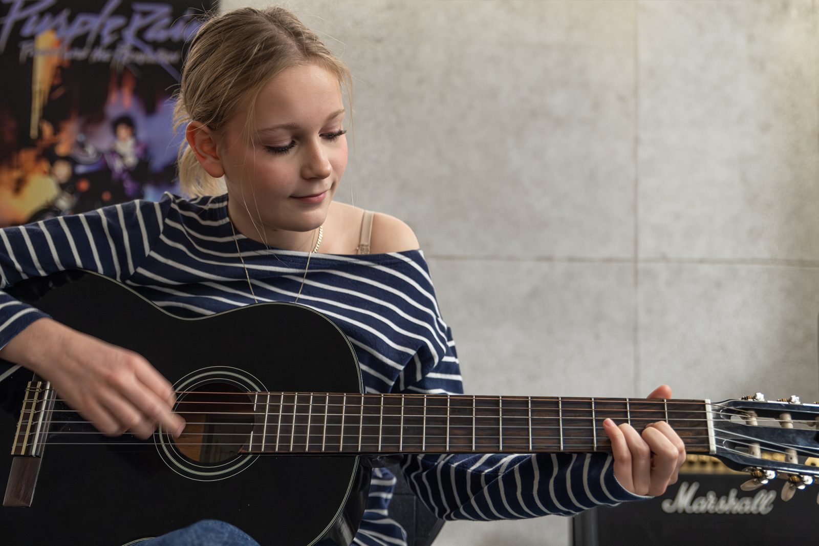 Guitar-som-valgfag-på-kreativ-efterskole